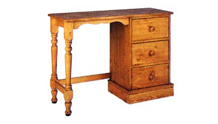 Cornish Pine Single Pedestal Dressing Table